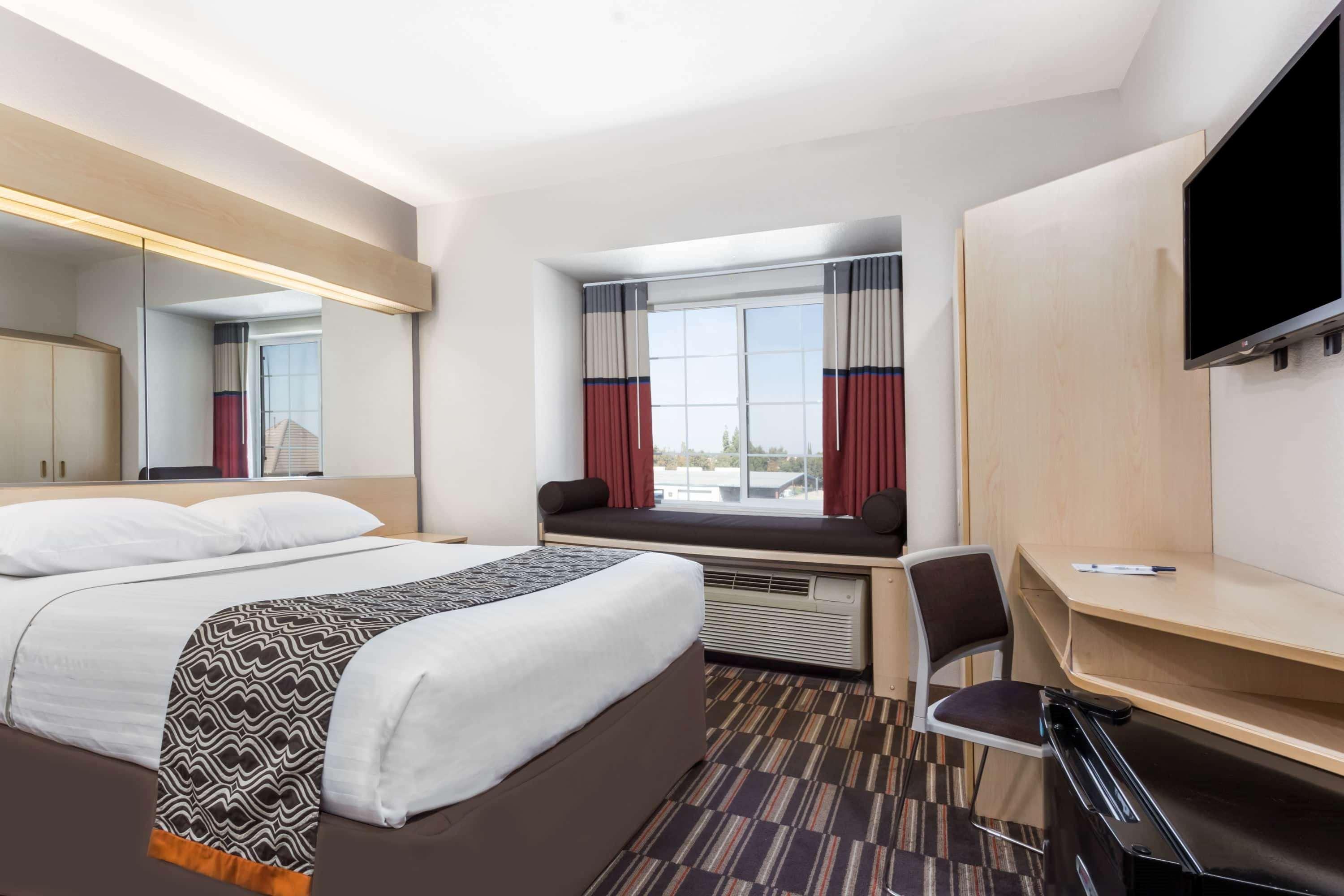 Microtel Inn & Suites Modesto Ceres Buitenkant foto