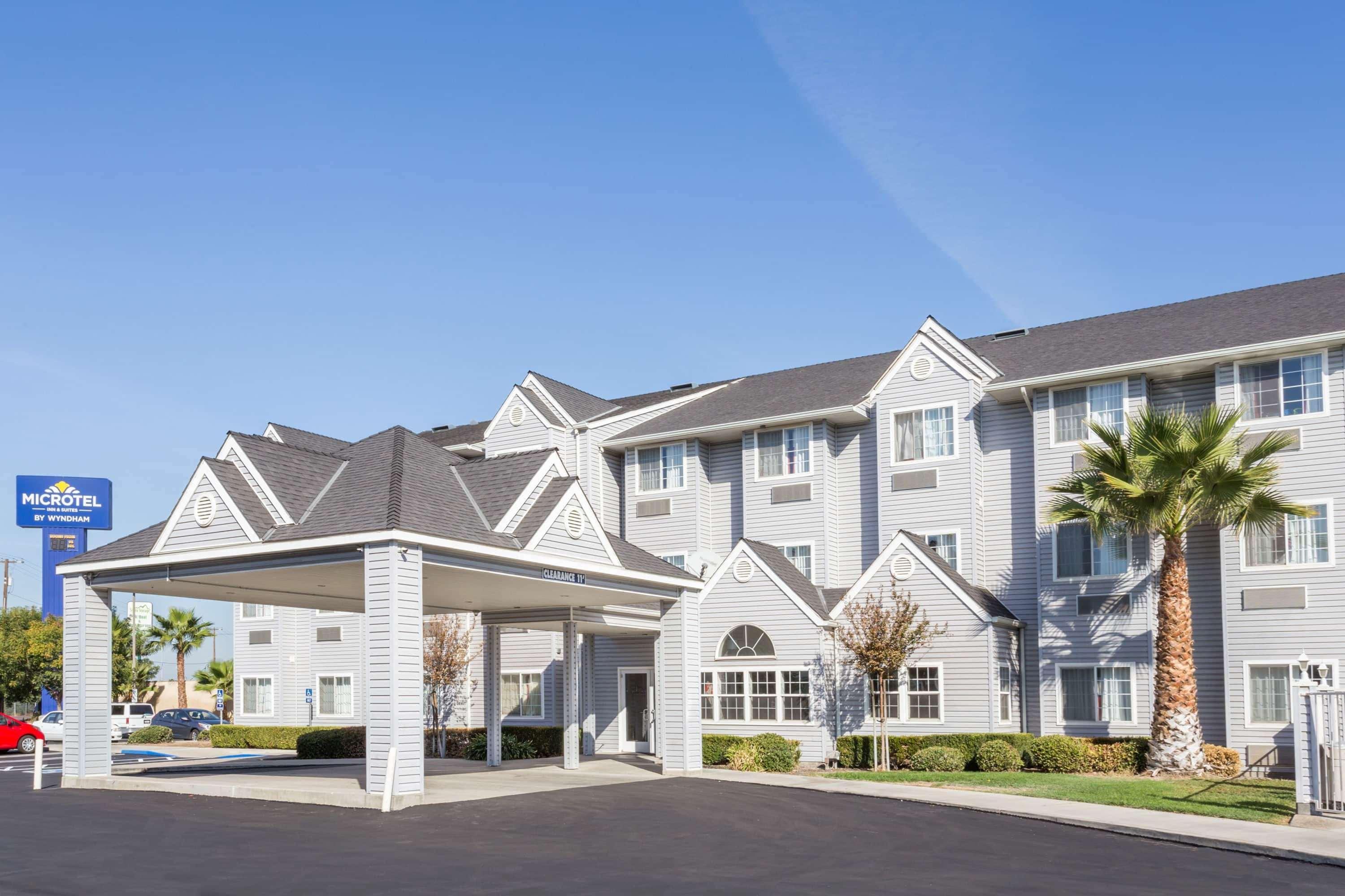 Microtel Inn & Suites Modesto Ceres Buitenkant foto